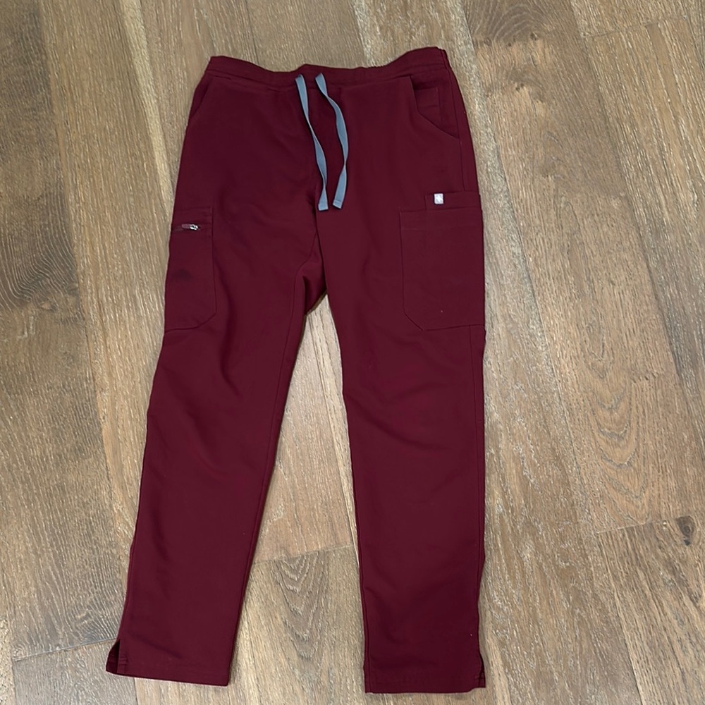 Figs Women's Maroon Pants